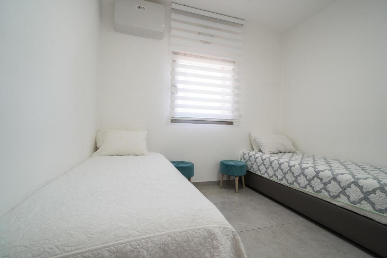 Maorissimo Boutique Apartment Acre Exterior foto